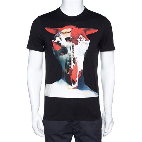 buy givenchy t shirt india|Givenchy graphic crewneck t shirt.